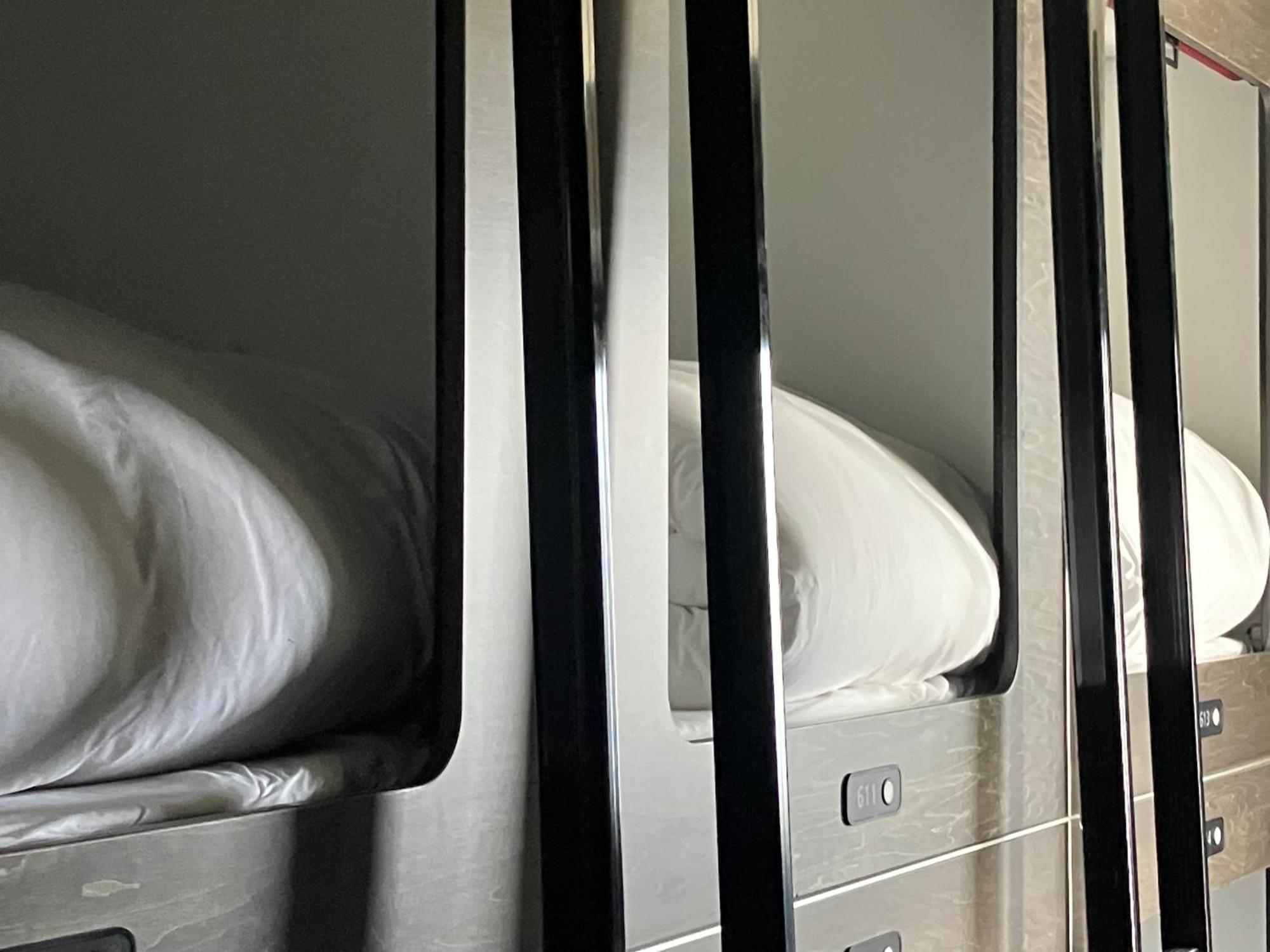 Capsule Hotel Suzumoriya طوكيو المظهر الخارجي الصورة