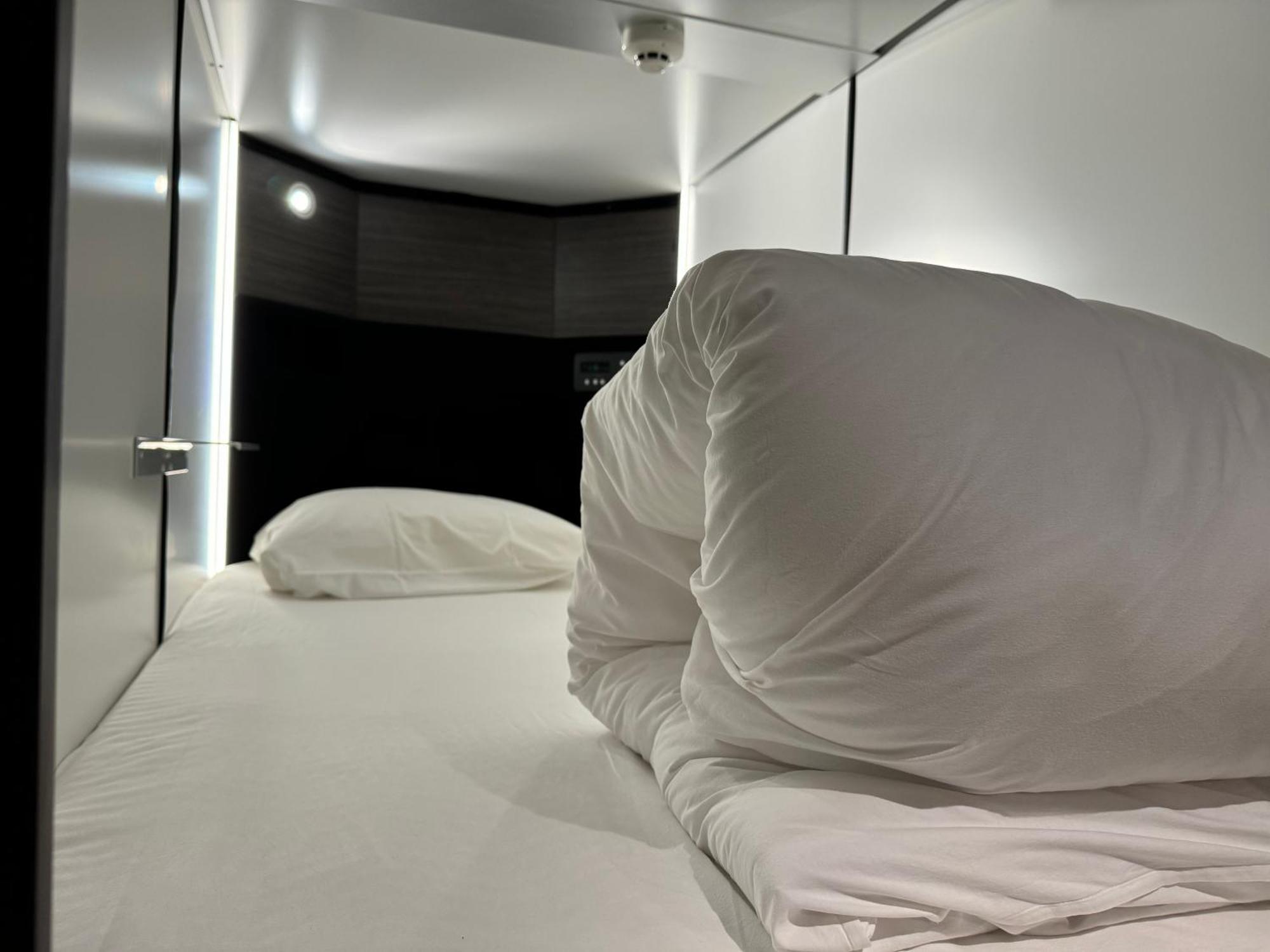 Capsule Hotel Suzumoriya طوكيو المظهر الخارجي الصورة